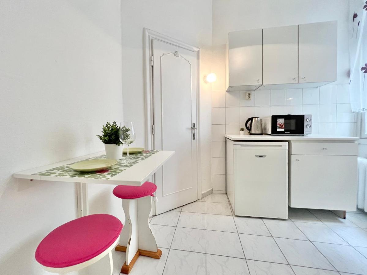 Pilvax Apartment บูดาเปสต์ ภายนอก รูปภาพ